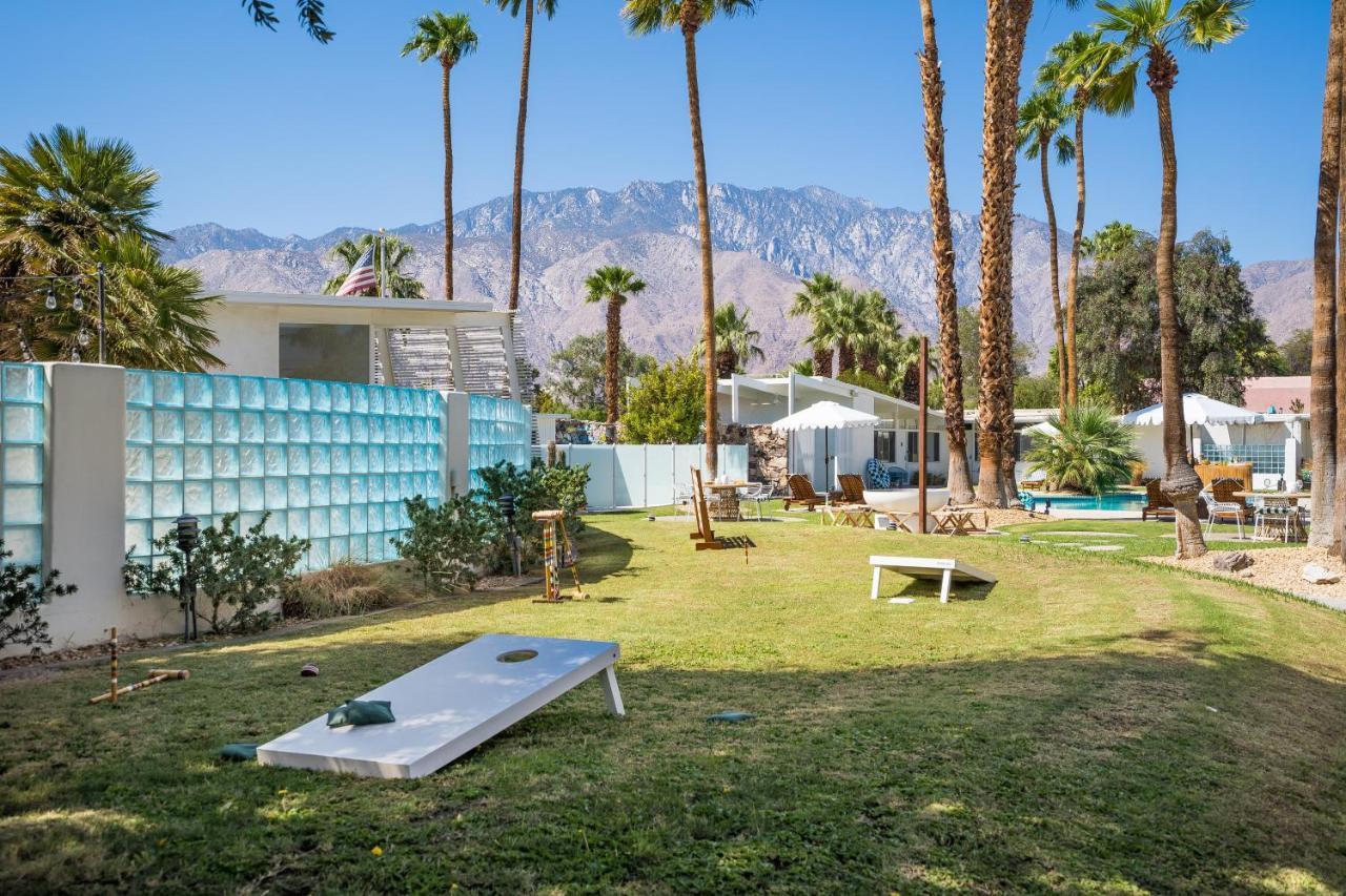 Monkey Tree Hotel By Avantstay Stylish Hotel In Palm Springs W Pool Kültér fotó