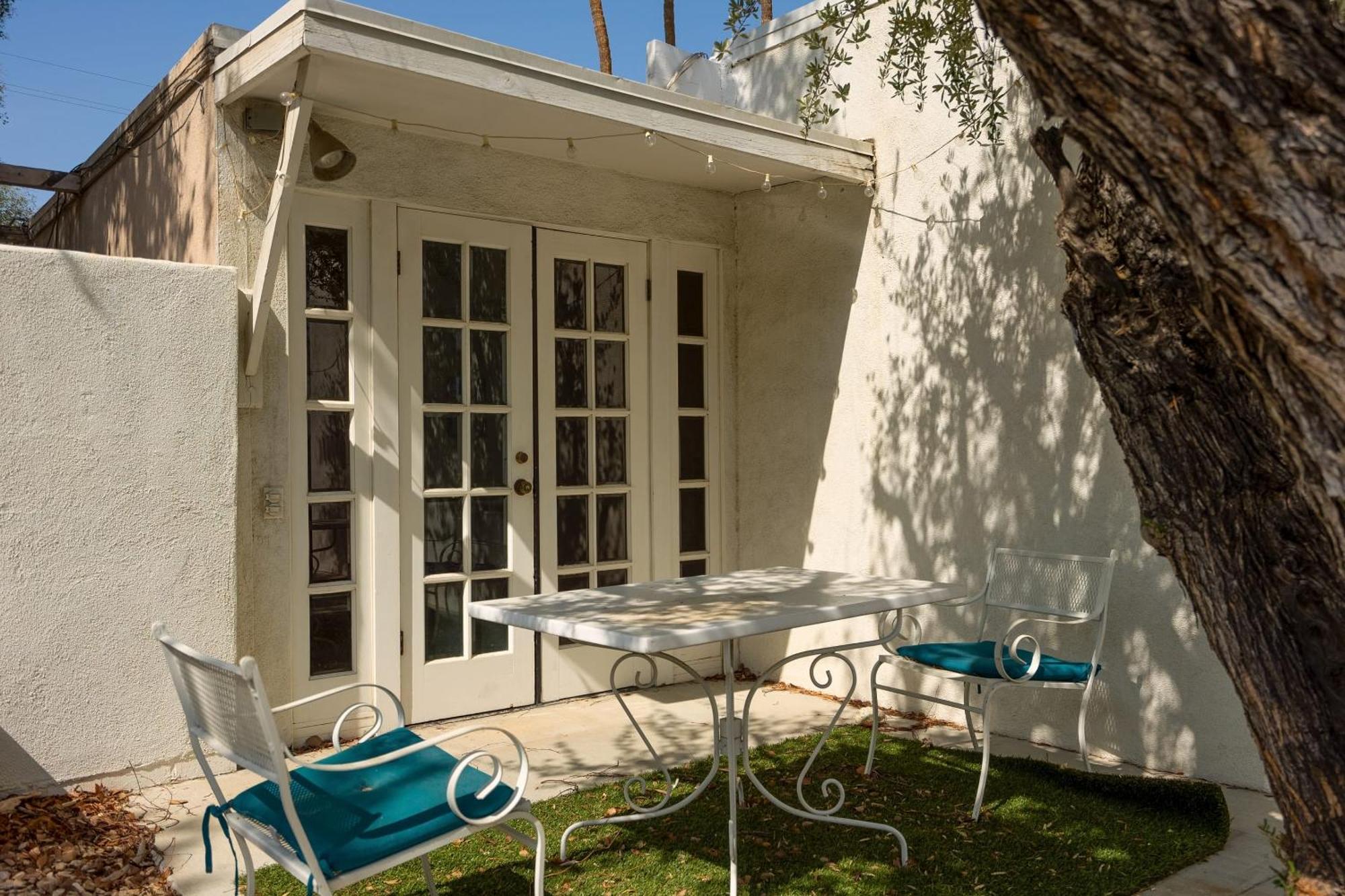 Monkey Tree Hotel By Avantstay Stylish Hotel In Palm Springs W Pool Kültér fotó